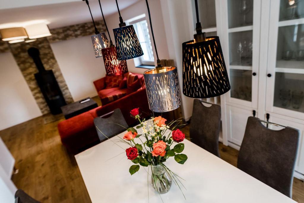 Rosenchalet Leinach ภายนอก รูปภาพ